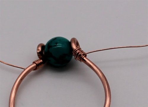 Abby Hook's Dainty Boho Ring - Overlap the wrapping, Contemporary Wire Jewelry, Loops, Wire Loop, Wrapped Wire Loop, coil the wire over the other coils